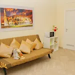 Domus Divi - Appartamento Nel Cuore Di Roma
