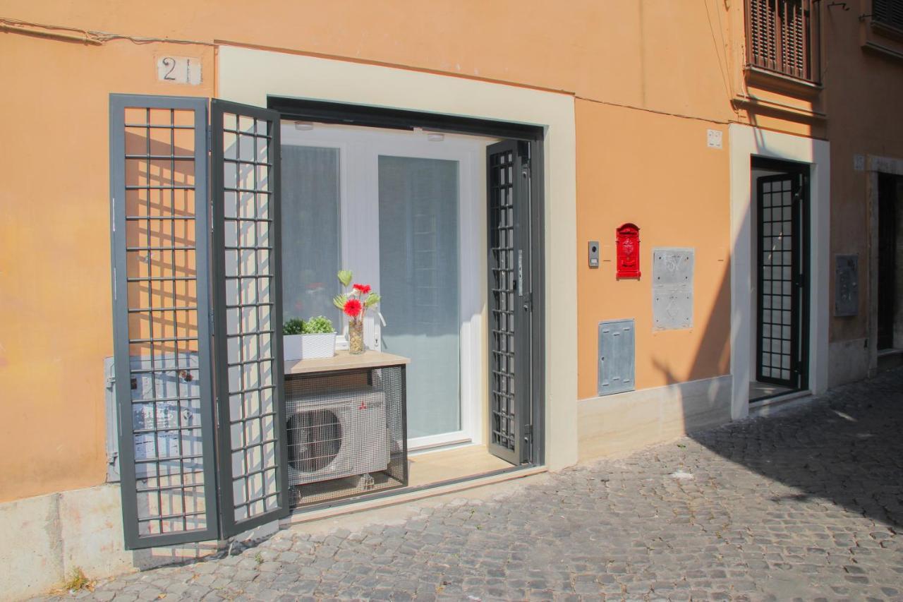 Domus Divi - Nel Cuore Di Ferienhaus Rom